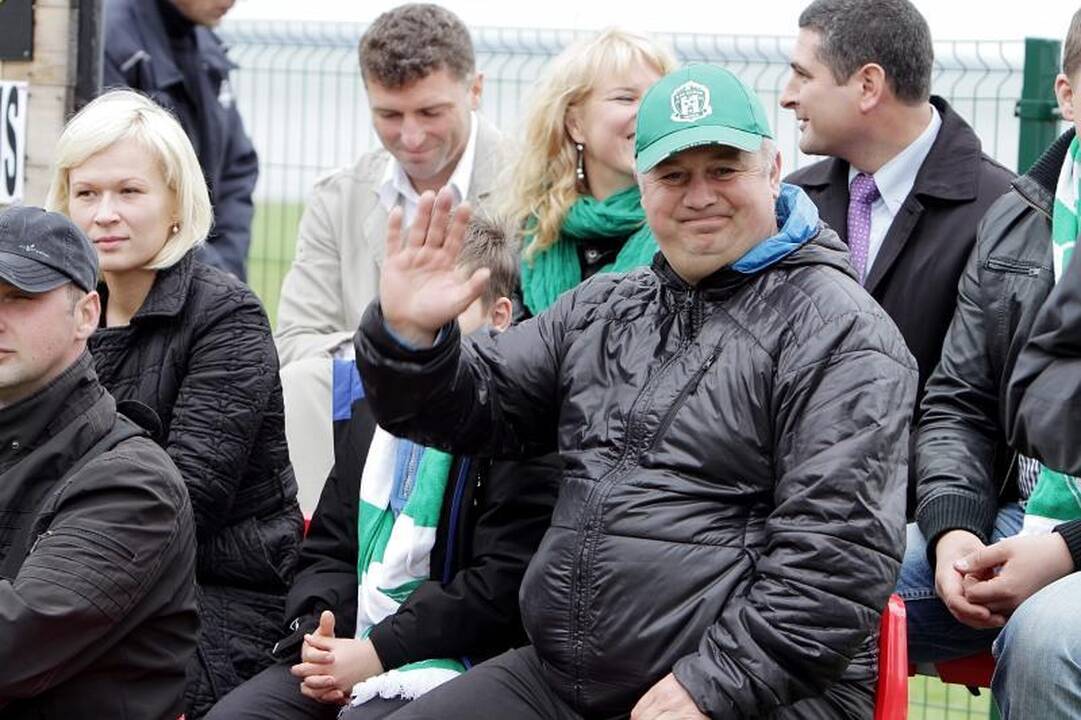 Renginių maratoną Neringoje pratęsė tarptautinis futbolas
