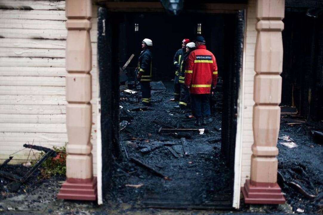 Kulautuvos bažnyčią suniokojo ugnis, įtariamas padegimas