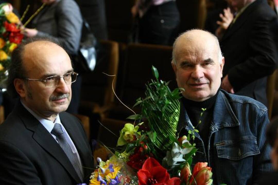 Menininkams įteiktos Vyriausybės premijos