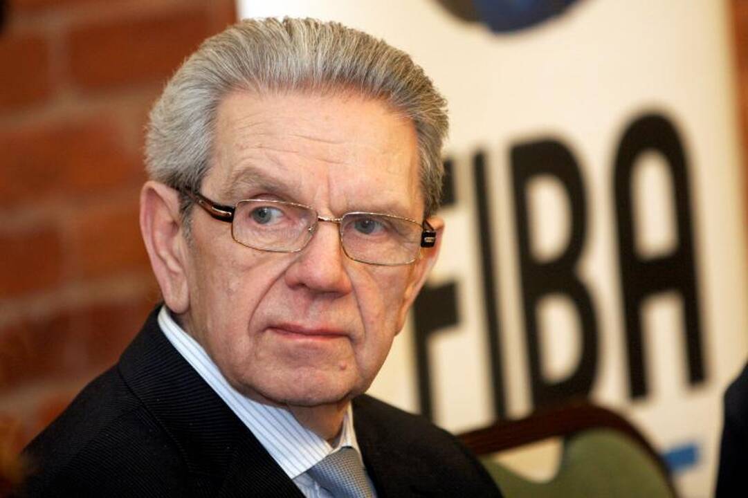 LKF prezidentą Vladą Garastą siūlys į garbės prezidentus
