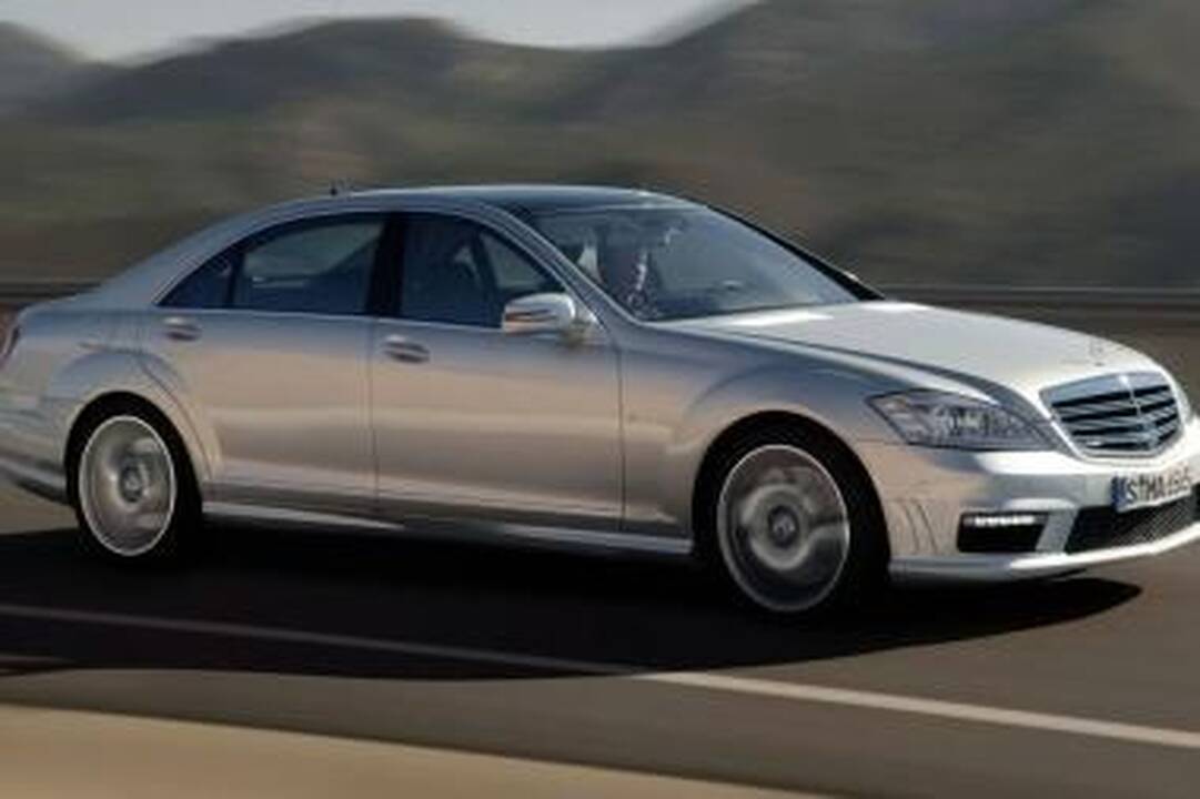 „Mercedes-Benz“ atnaujino „S63/S65 AMG“
