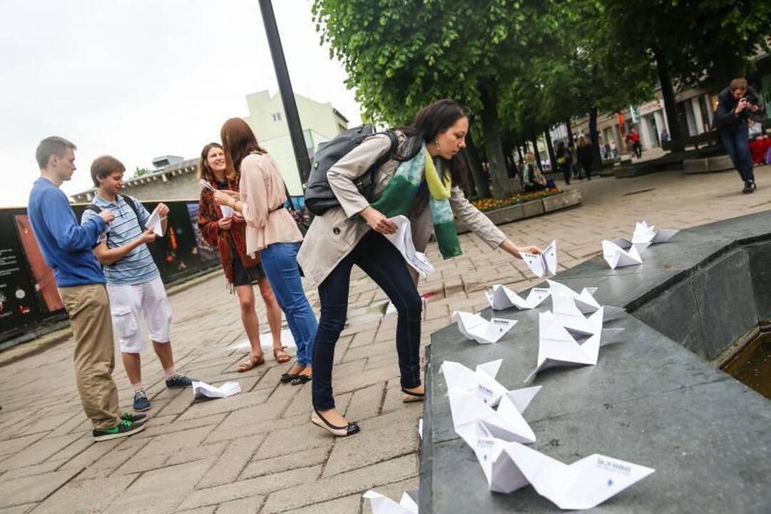 Protestas dėl atleisto „Verslios Lietuvos“ vadovo persikėlė į Kauną