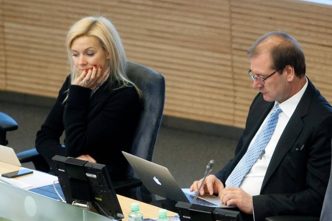 Dėl „darbiečių“ neliečiamybės – Seime sumaištis, klausimas atidėtas