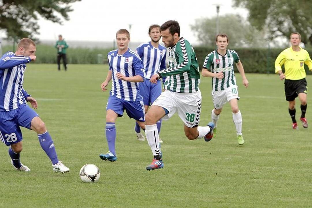 Renginių maratoną Neringoje pratęsė tarptautinis futbolas