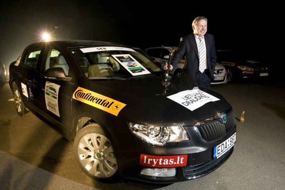 Lietuvos „Metų automobilis 2009" - „Škoda Superb"