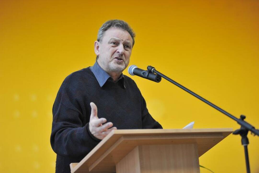 Prisimenant J.Vileišį, mokykloje skambėjo dainos