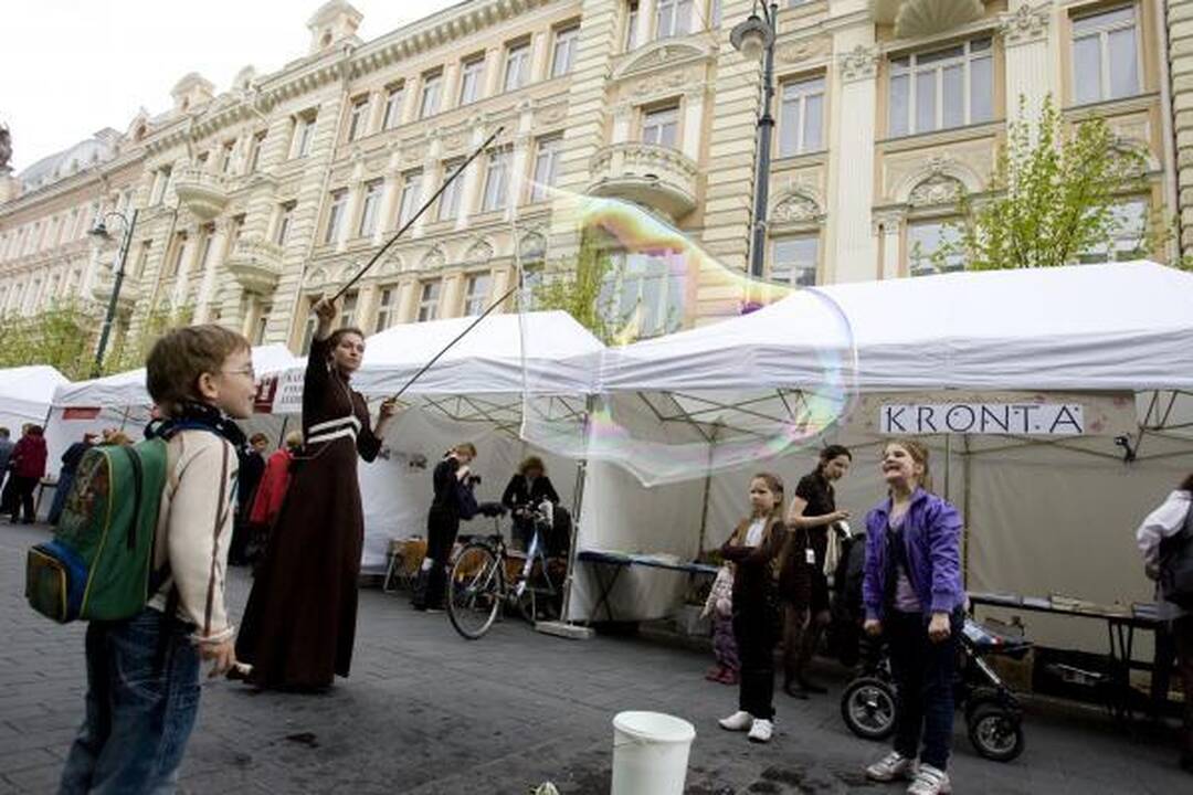 Vilnius linksmai švenčia 6-ąsias narystės ES metines (papildyta)