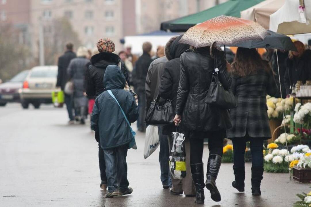 Kunigo R.Mikutavičiaus kapas 