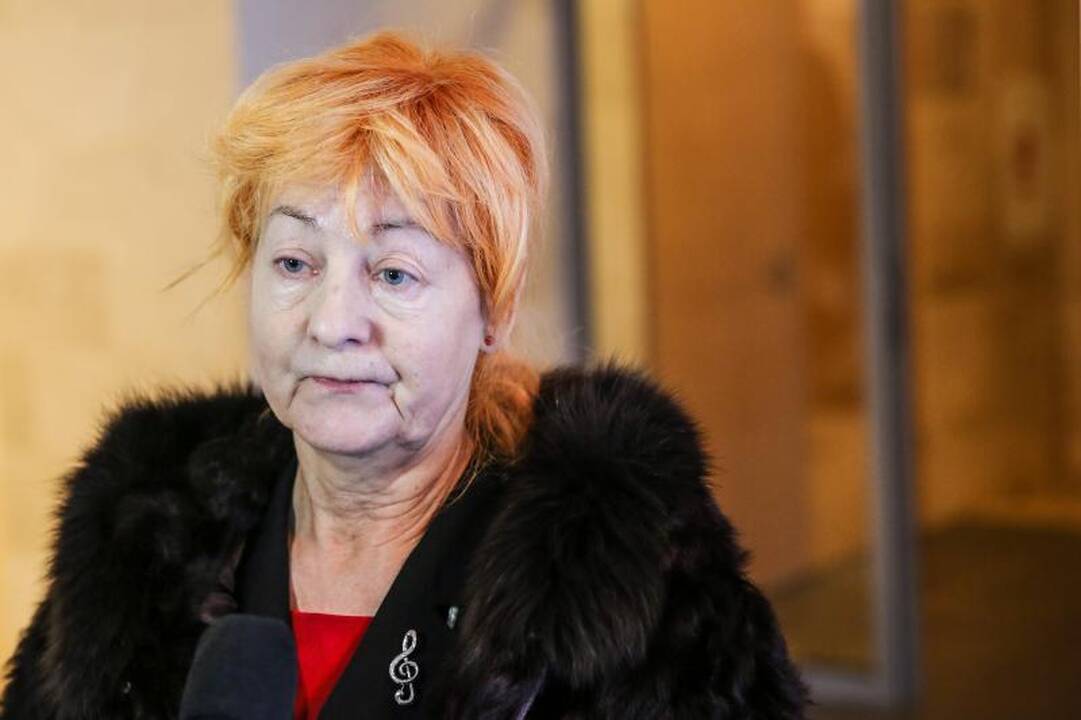 Dainininko T.Lukoševičiaus motina teisme gėdijo nukentėjusius žmones