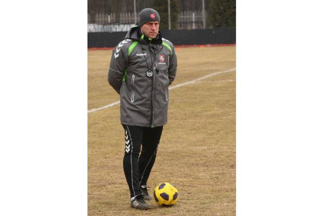 Pasaulio futbolo čempionai: žaisti Kauno stadione - kaip paplūdimyje