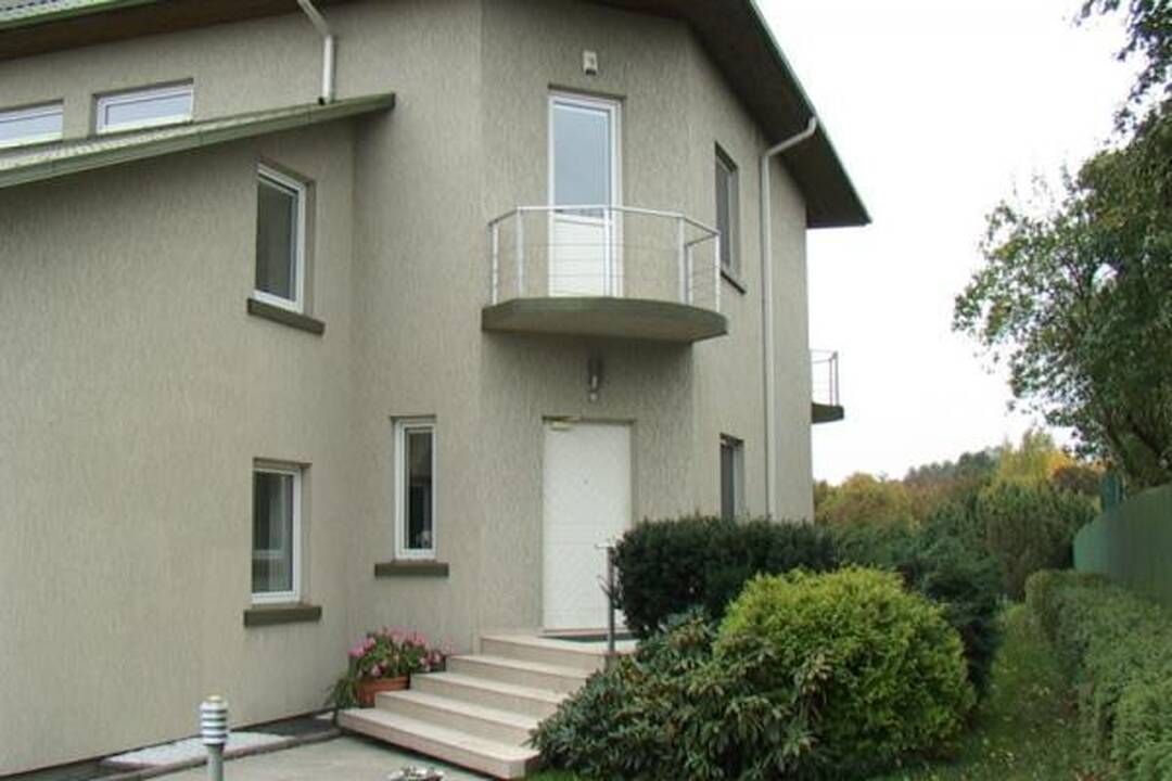 Kaune parduodamas per 8 mln. litų vertės gyvenamasis namas