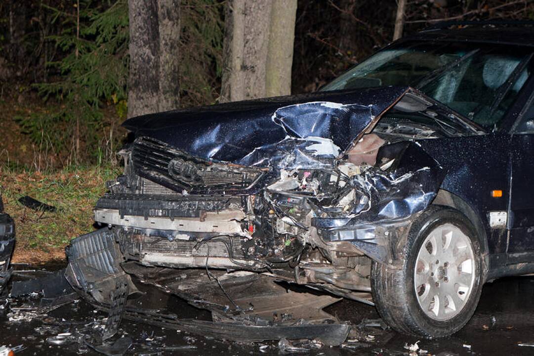 Vilniuje susidūrus dviem automobiliams nukentėjo mažametis