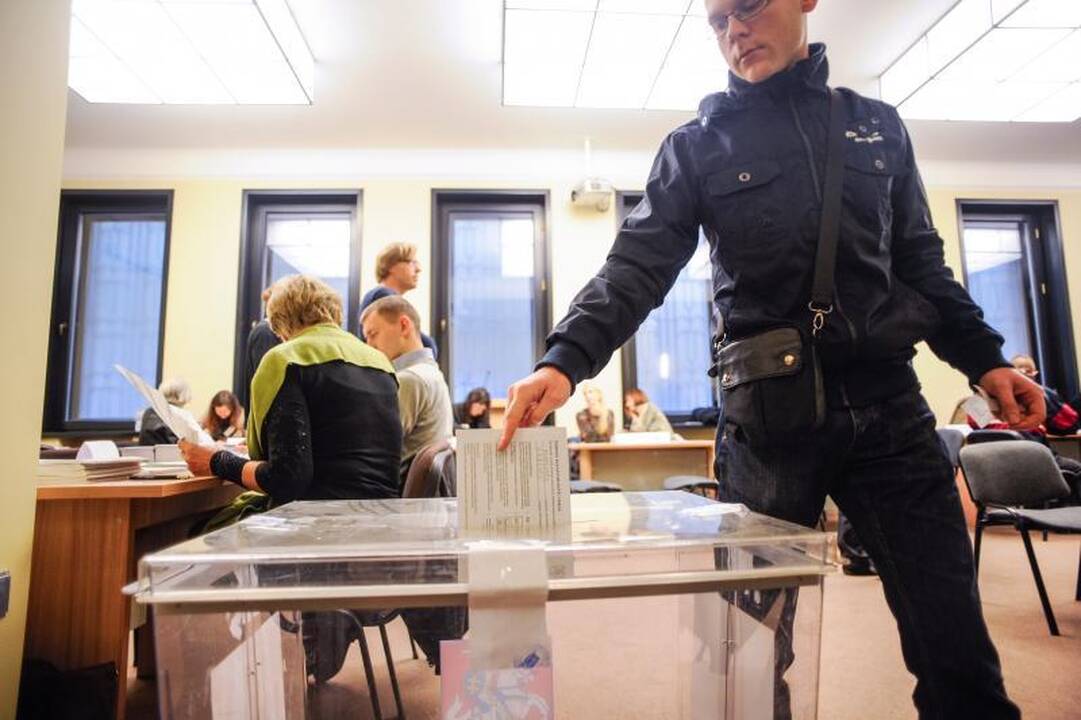 Trečiadienį Kaune iš anksto balsavo per tūkstantį rinkėjų