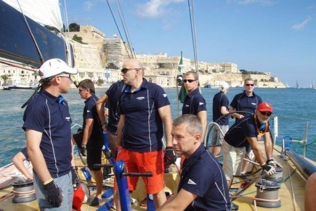 "Ambersail": lietuvių jachtą sulaikė tik ugnikalnio šešėlis