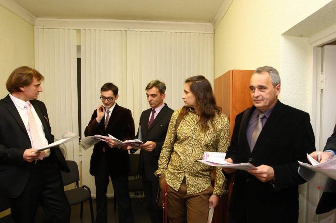 „Lietuvos ponia 2012“ tituluota žavi keturių vaikų mama