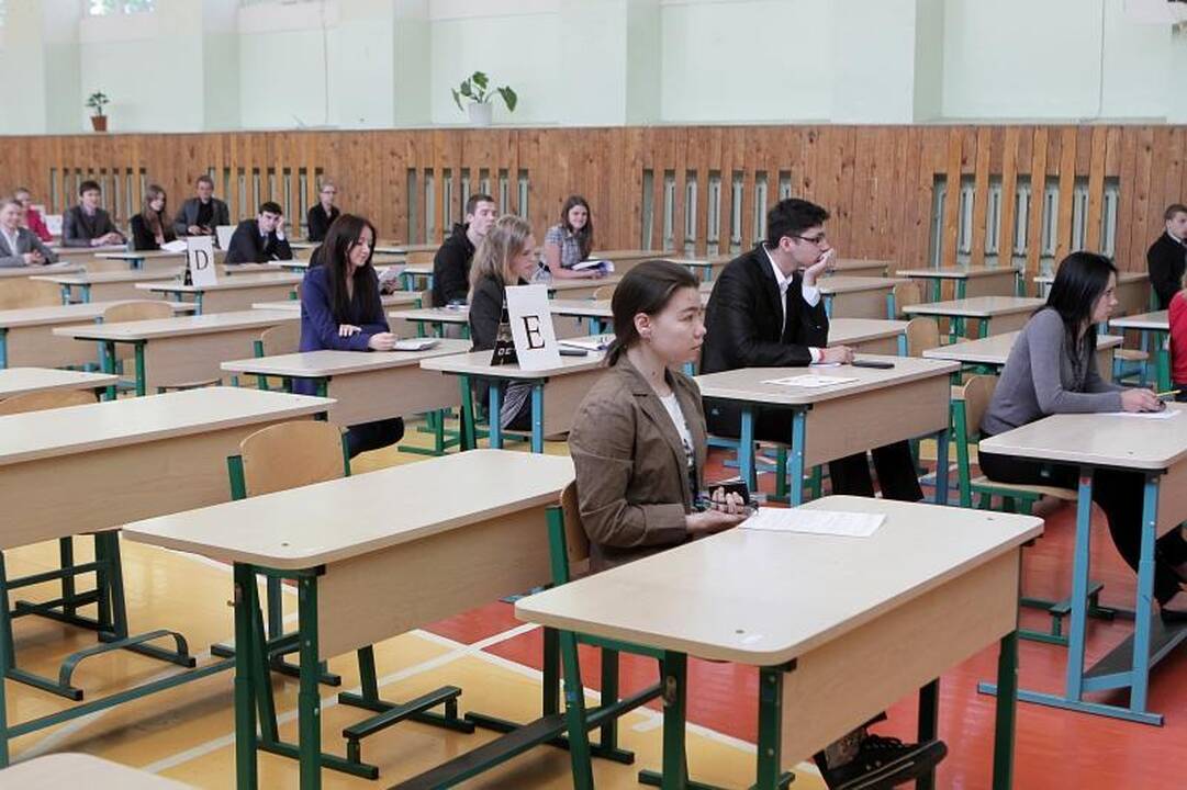 Šokiruojantis Lenkijos karstų gamintojų kalendorius