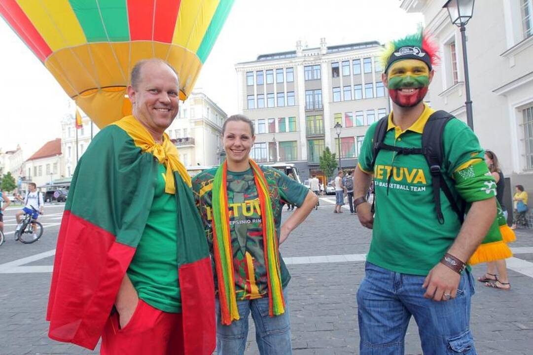 Tyrimas: krepšinio čempionatą stebės 48 proc. sirgalių
