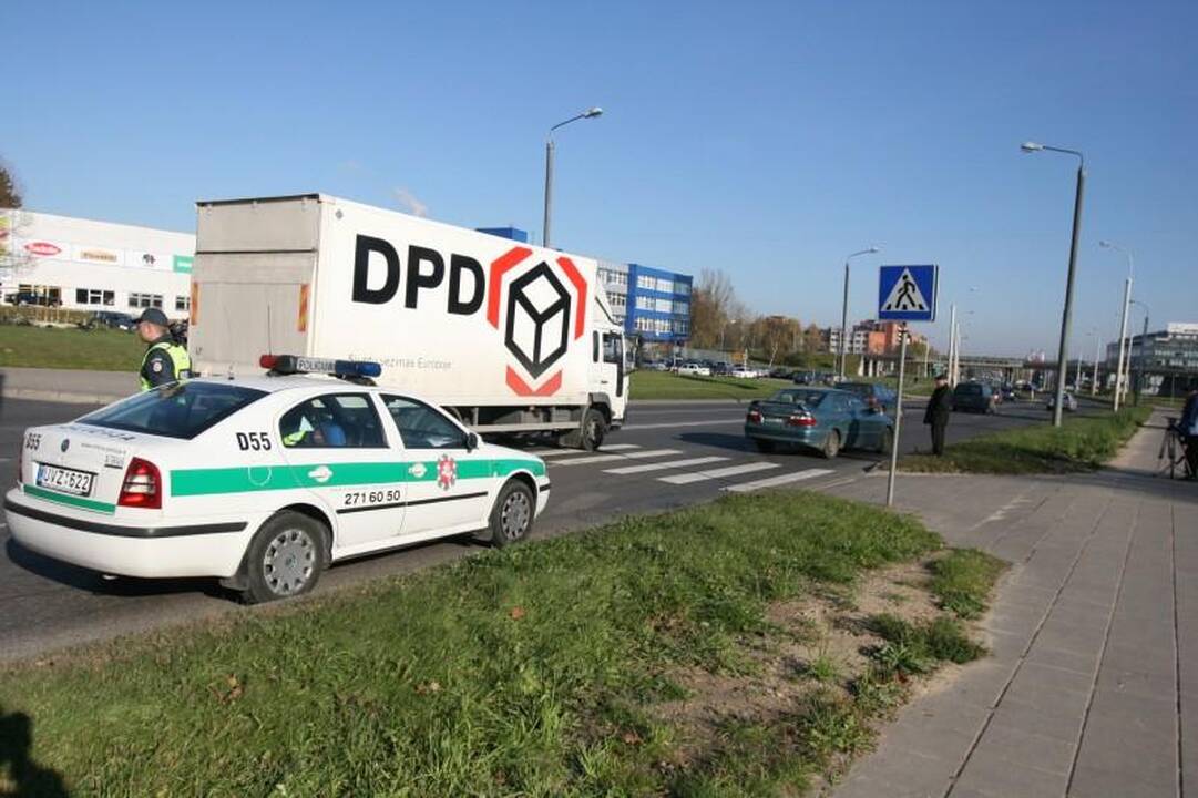 Vilniuje pėsčiųjų perėjoje partrenkta moteris ir mergaitė