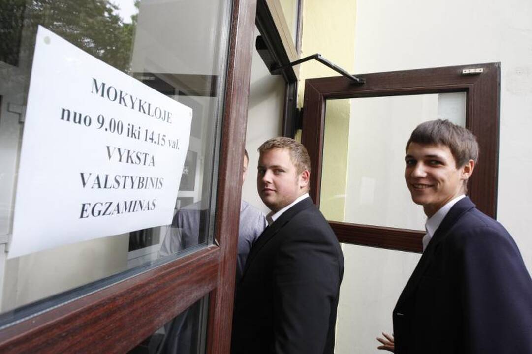 Iš lietuvių kalbos egzamino - tiesiai į ligoninę