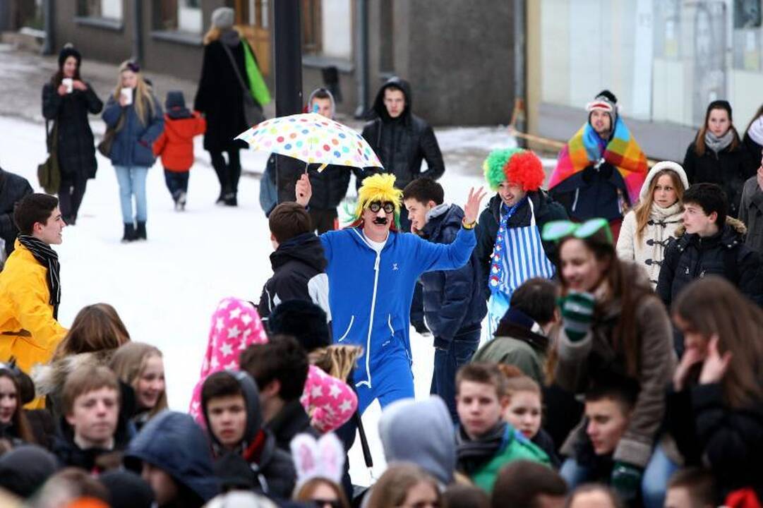 Kauno jaunimas pasaulį priblokš beprotišku vaizdo klipu