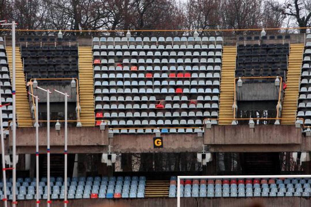 Pasaulio futbolo čempionai: žaisti Kauno stadione - kaip paplūdimyje
