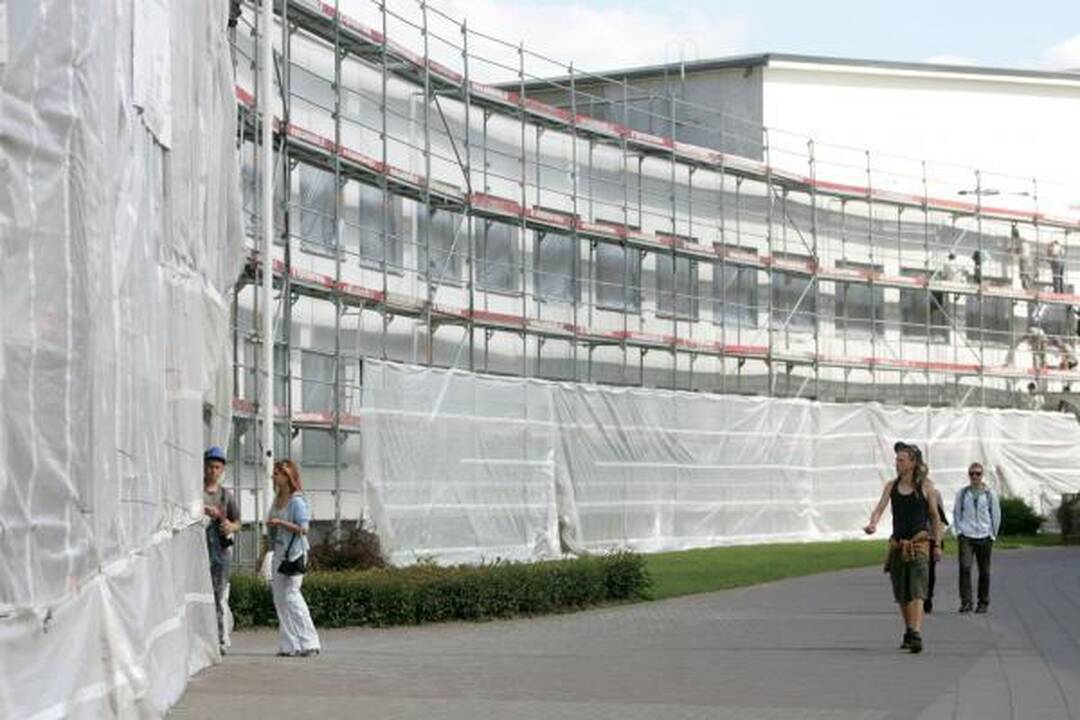 Rugsėjis ant nosies, o sostinės mokyklų renovacija tik įsibėgėja