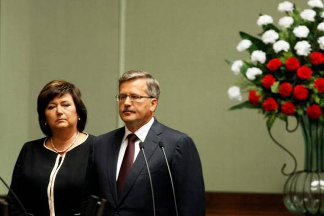 Lenkijoje prisaikdintas naujasis prezidentas B.Komorowskis