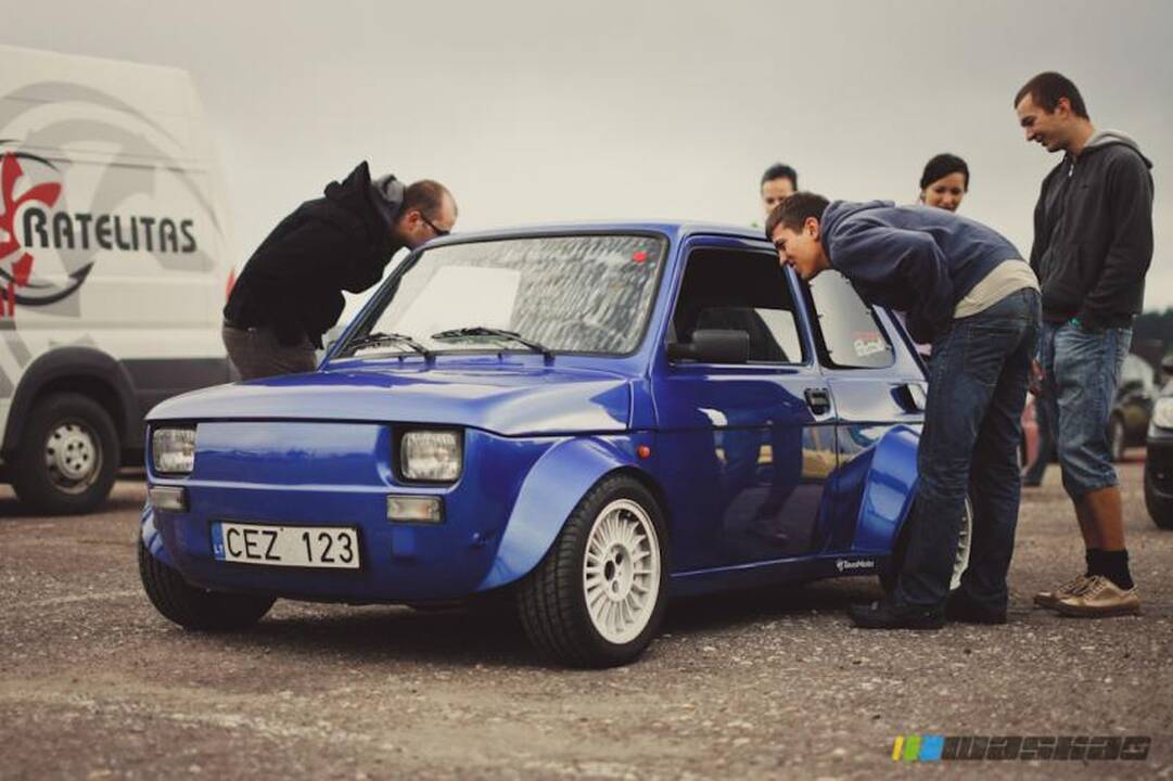 Automobilių varžybos „Fast Lap 2012“: nuo Lietuvos iki Suomijos