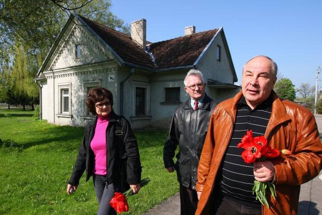 Mininčiųjų Pergalės dieną gretos retėja