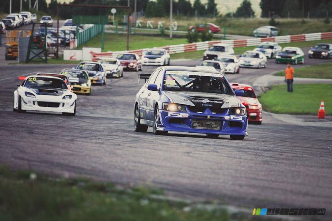 Automobilių varžybos „Fast Lap 2012“: nuo Lietuvos iki Suomijos