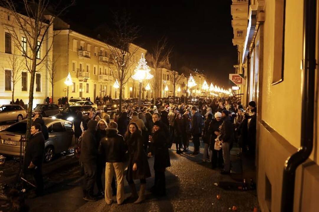 Švenčiantį uostamiestį sveikino kariliono garsai ir fejerverkas