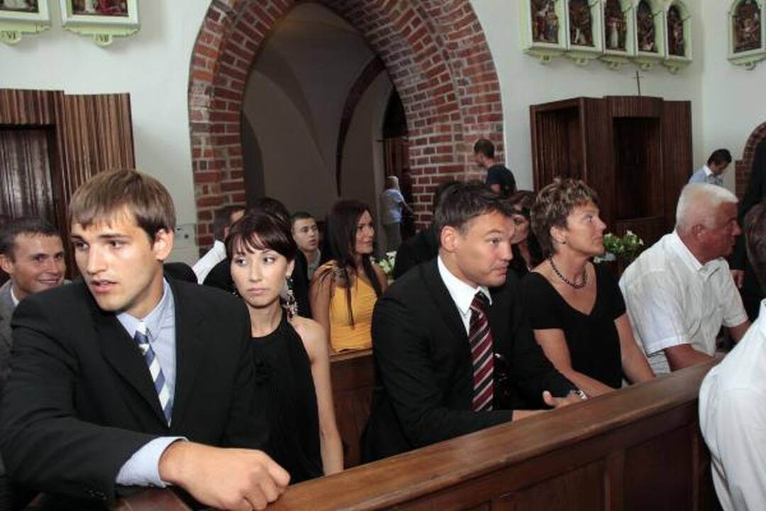 Kaune su savo išrinktąja susituokė krepšininkas M.Kalnietis