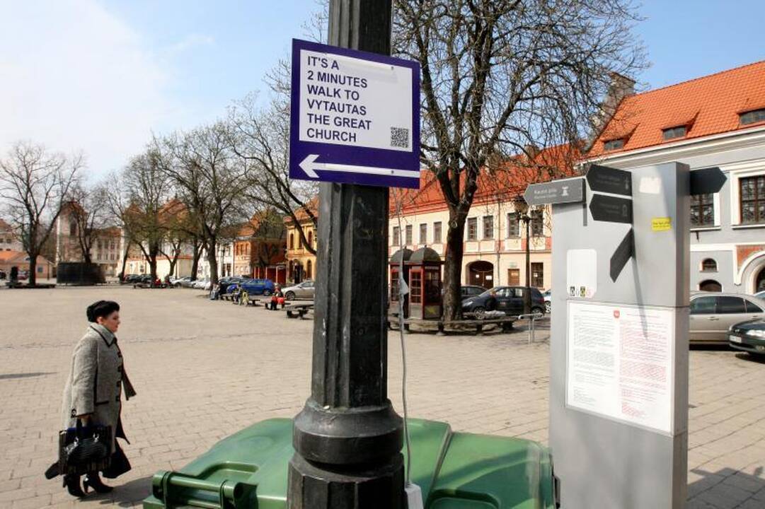 Nelegalūs ženklai turistams dingo taip pat staiga, kaip atsirado