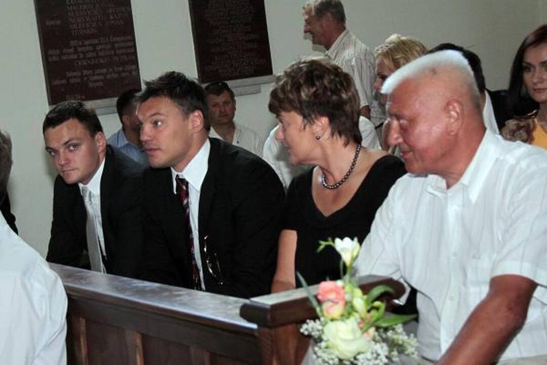 Kaune su savo išrinktąja susituokė krepšininkas M.Kalnietis