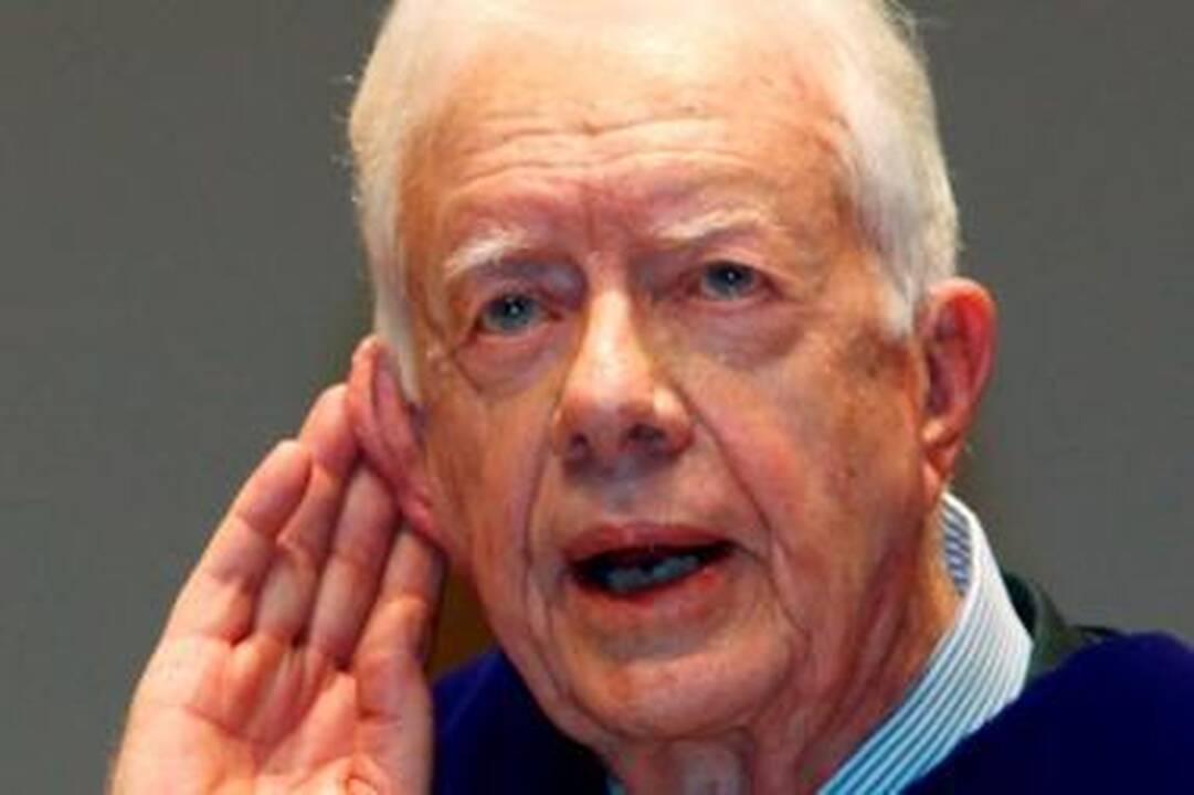 Sunegalavęs buvęs JAV prezidentas Jimmy Carteris paguldytas į ligoninę