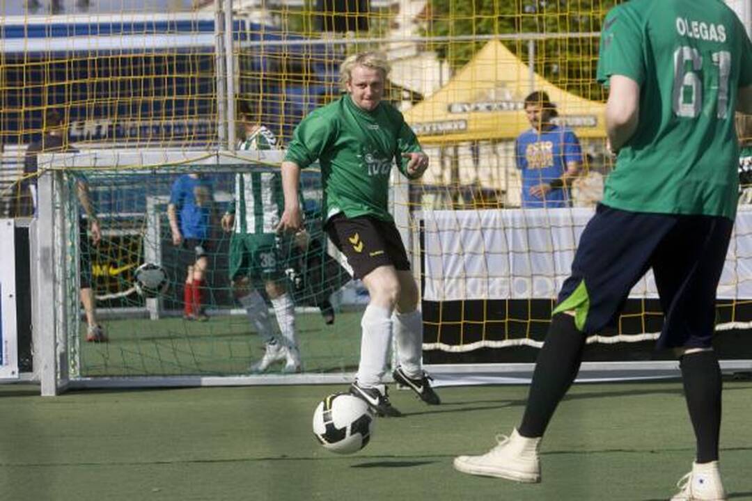 Rotušės aikštėje - futbolo varžybos