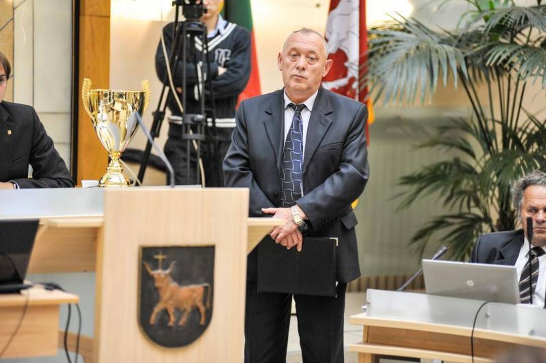 Dėl oro bendrovės „Air Lituanica” A. Zuokas Kaune klaupsis ant kelių