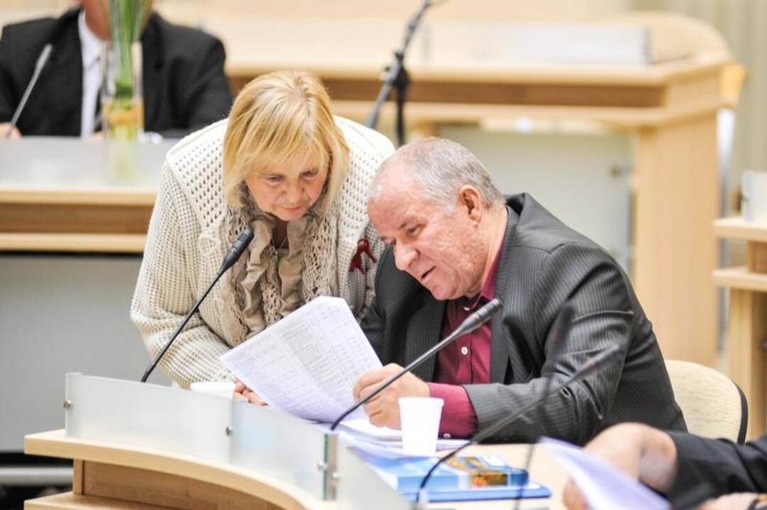 Dėl oro bendrovės „Air Lituanica” A. Zuokas Kaune klaupsis ant kelių