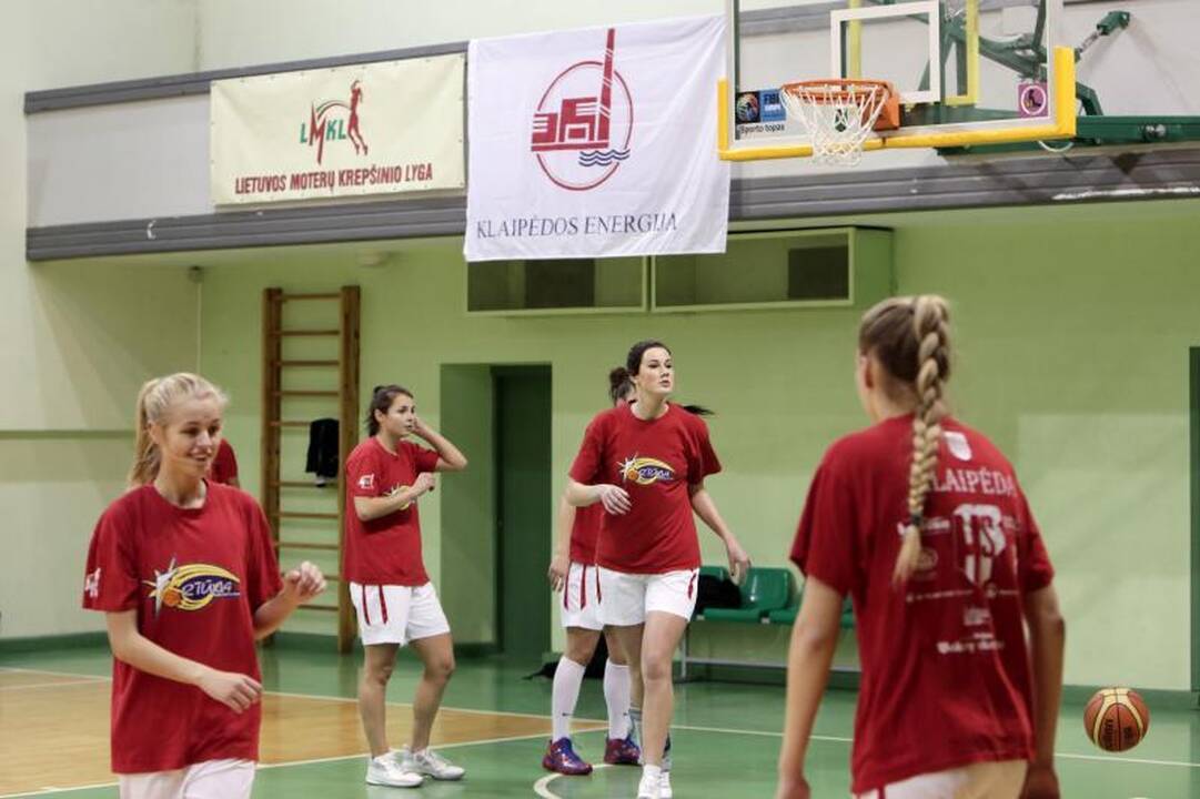 „Fortūnos“ krepšininkės po permainingos kovos parklupdė kaunietes