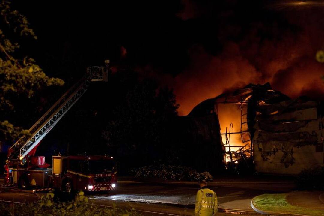 Londonas: mirė pirmoji riaušių auka, sulaikyti 138 žmonės (papildyta)