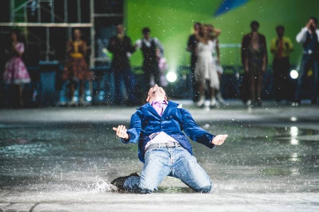 Magiškam spektakliui ant ledo kauniečiai plojo atsistoję