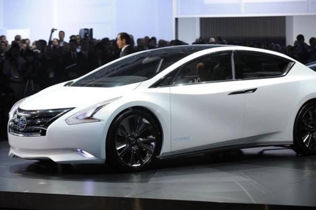 Automobilių paroda Los Andžele: nuo mažylio iki giganto