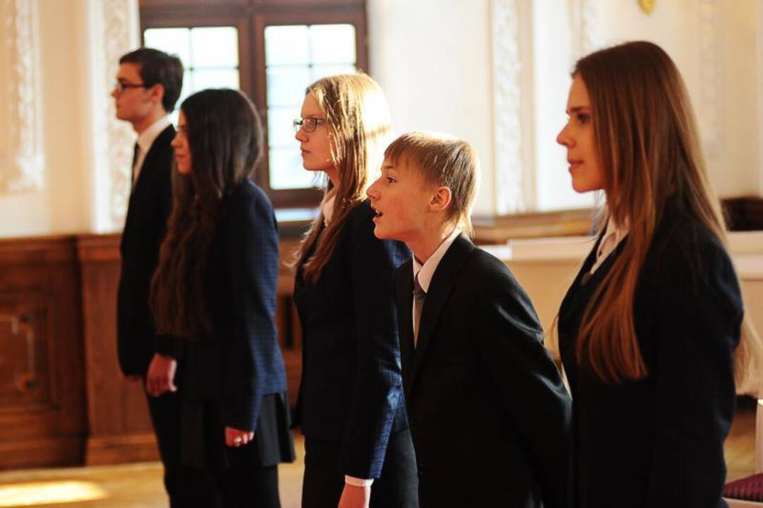 Rotušėje rašytojui P.Palilioniui įteikta B.Brazdžionio premija