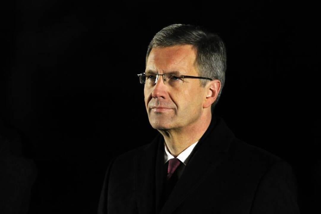 Vokietijos prezidento išlydėjimo ceremoniją sutrikdė protestuotojai
