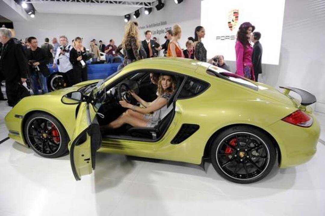 Automobilių paroda Los Andžele: nuo mažylio iki giganto