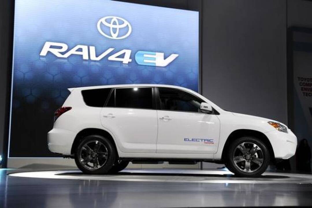 Automobilių paroda Los Andžele: nuo mažylio iki giganto