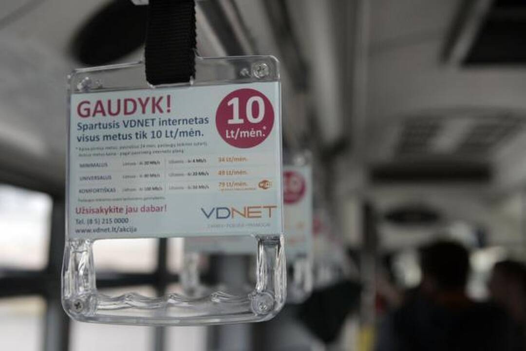 Vicemeras: keleivių laipinimas tik pro priekines duris vilniečiams bus tik į naudą