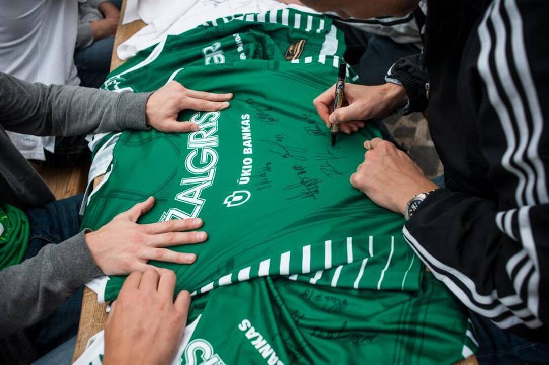 Lietuvos žmonių partija surengė pirmąjį sąskrydį 