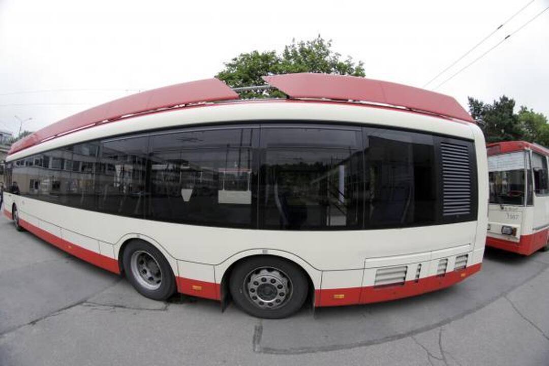 Vicemeras: keleivių laipinimas tik pro priekines duris vilniečiams bus tik į naudą