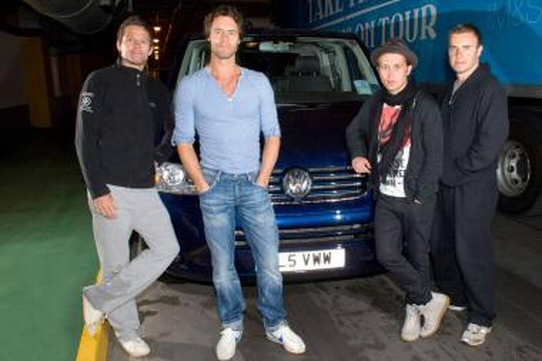 „Take That“ keliauja su „Caravelle“